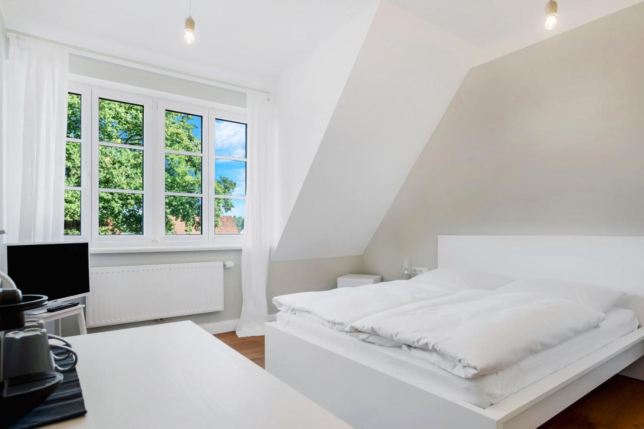 Ferien Hohes Elbufer Hotell Schnakenbek Exteriör bild